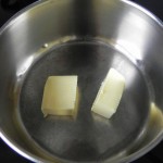Ponemos a derretir la mantequilla