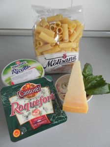 Ingredientes pasta fácil a los 3 quesos