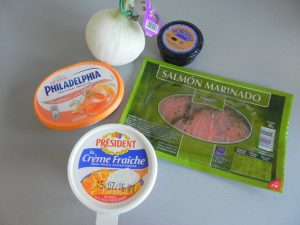 Ingredientes timbal de patatas y salmón