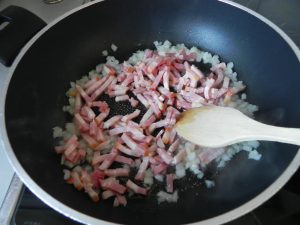 Añadimos el bacon